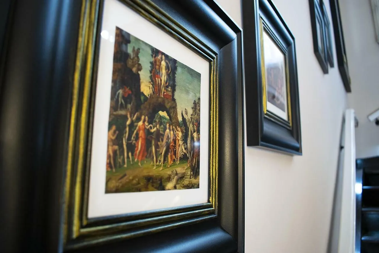 9 Muses Hotel Larnaca Kıbrıs