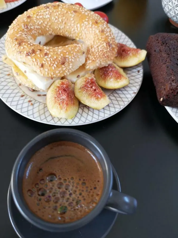 **  9 Muses Hotel Larnaca Kıbrıs